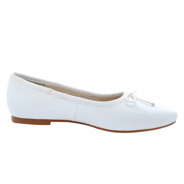 Simple and Beautiful Genuine Leather Flats Shoes for Female - Image 4