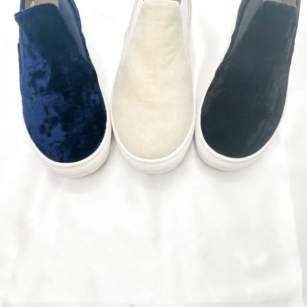 Fashion Trend New Stylish Boots Outdoor Casual Women slip on Fashion Fly Knitting Shoes - Image 3