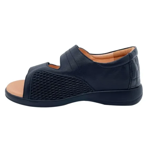 High Quality Light Weight Comfortable Rubber Sole Classic Leisure Leather Sandals - Image 6