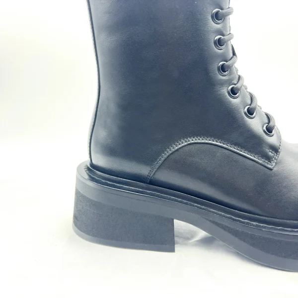 Height Increasing Professional Casual Leather Boots for Ladies - Image 3