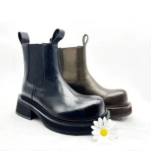 Height Increasing New Style Fashion Comfortable Rubber Sole Professional Casual Leather Boots for Ladies