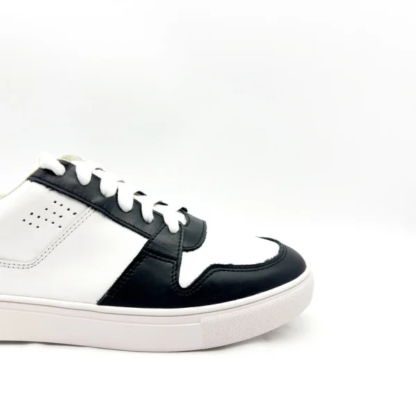 100% Genuine Leather Breathable Classic Leisure Casual Sneaker Shoes for Women - Image 5