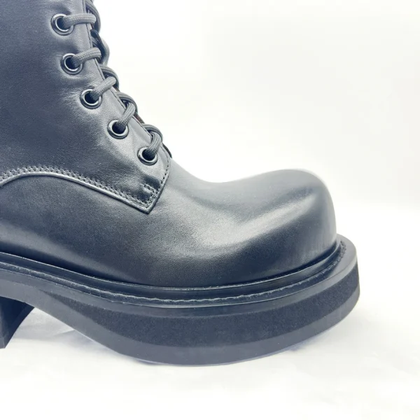Height Increasing Professional Casual Leather Boots for Ladies - Image 2